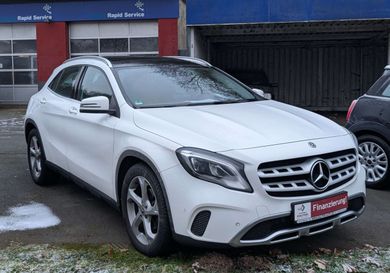 Mercedes-Benz GLA 180, 2019