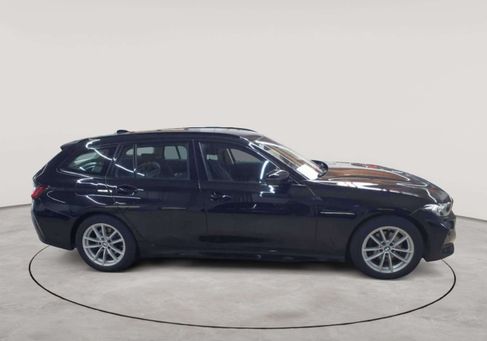 BMW 318, 2023