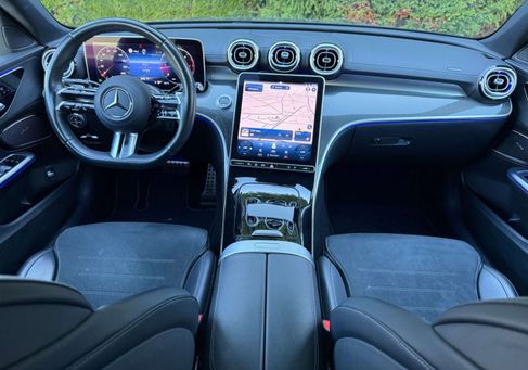 Mercedes-Benz C 200, 2023