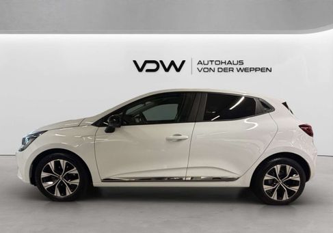 Renault Clio, 2022