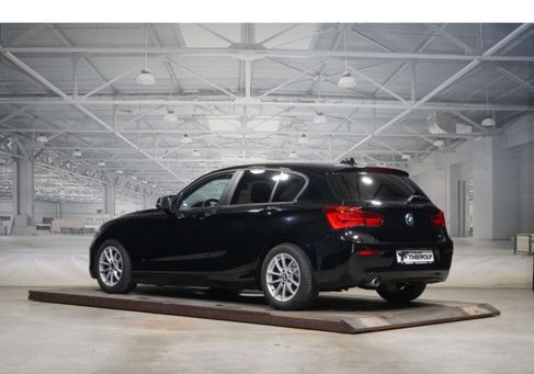BMW 118, 2019