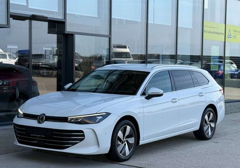 Volkswagen Passat Variant, 2024 3