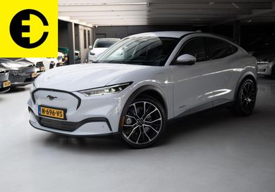 Ford Mustang Mach-E, 2022