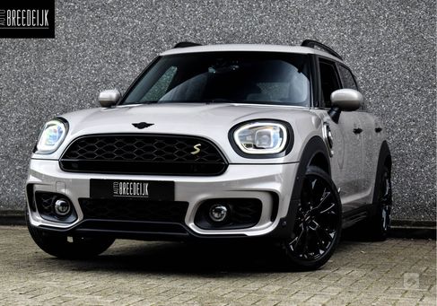 MINI, 2021