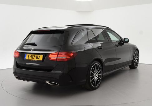 Mercedes-Benz C 300, 2020