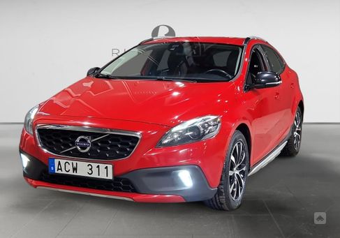 Volvo V40 Cross Country, 2014