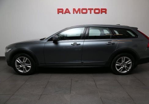 Volvo V90 Cross Country, 2019