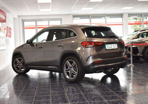 Mercedes-Benz GLA 220, 2022 3