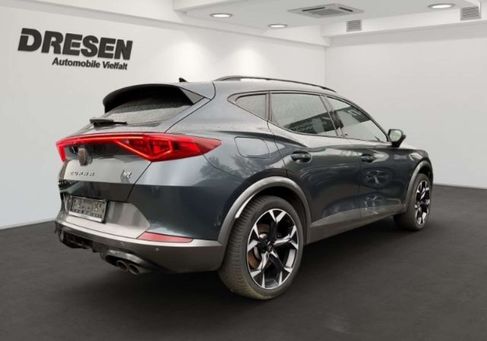 Cupra Formentor, 2022 2
