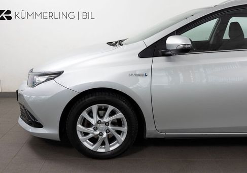 Toyota Auris Touring Sports, 2018