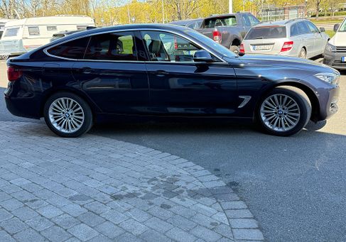 BMW 330 Gran Turismo, 2020 3