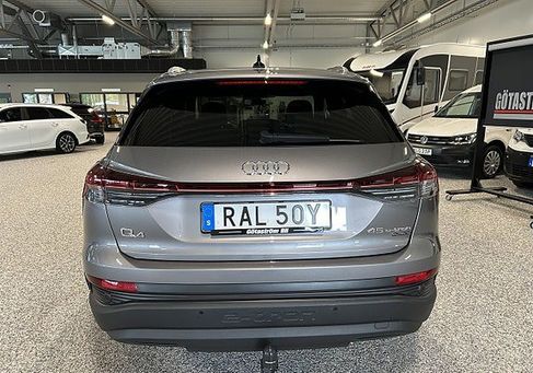 Audi Q4, 2023