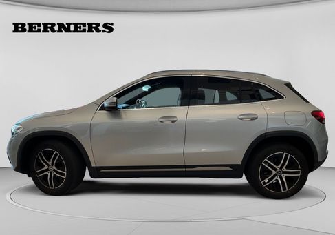 Mercedes-Benz GLA 200, 2021 2
