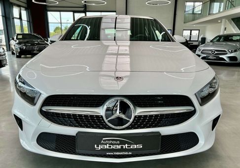 Mercedes-Benz A 180, 2022