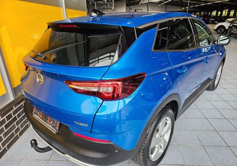 Opel Grandland X, 2018 3
