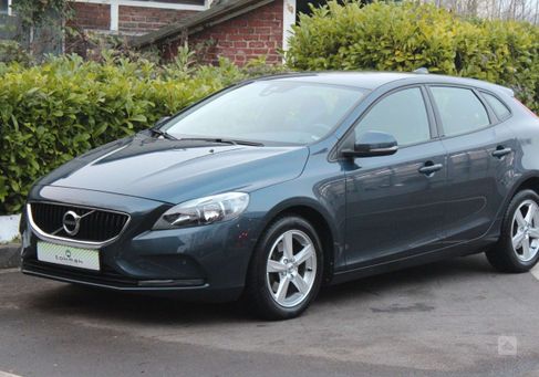 Volvo V40, 2017