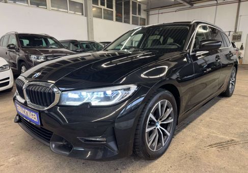 BMW 320, 2021 3
