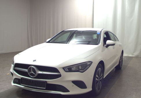 Mercedes-Benz CLA 250, 2022 2