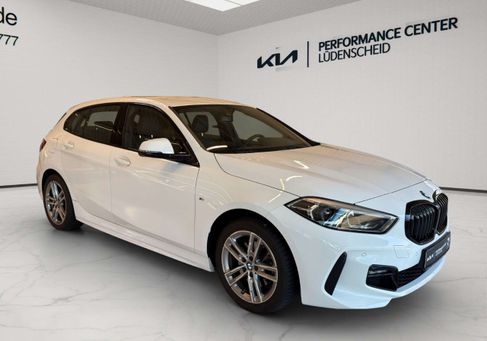 BMW 118, 2020