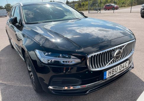 Volvo V90, 2021