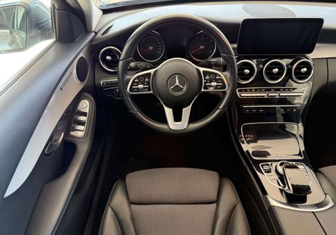 Mercedes-Benz C 180, 2020