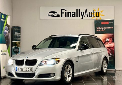 BMW 320, 2011