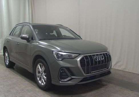 Audi Q3, 2022