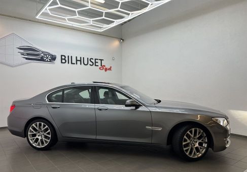 BMW 730, 2014