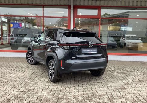 Toyota Yaris Cross, 2025 3