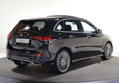 Mercedes-Benz B 250, 2025