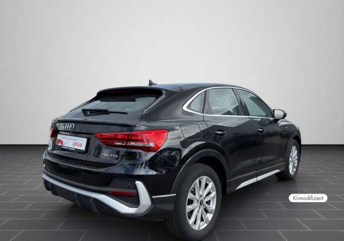 Audi Q3, 2022