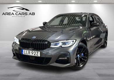 BMW 330, 2022