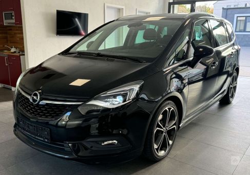 Opel Zafira, 2017