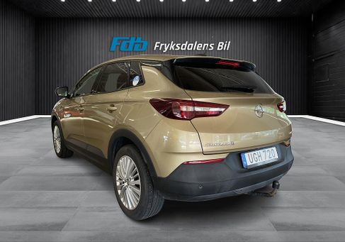 Opel Grandland X, 2018 3