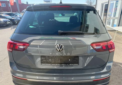 Volkswagen Tiguan, 2022 3