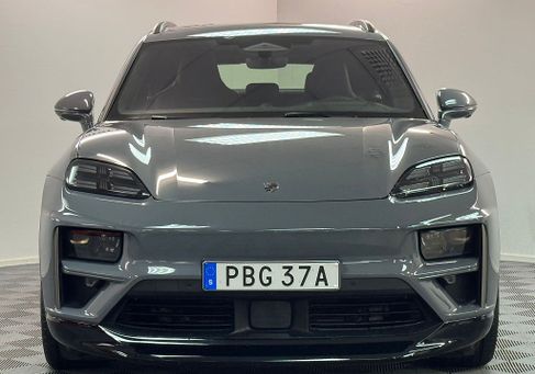 Porsche Macan, 2025