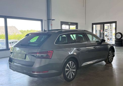 Skoda Superb, 2022