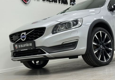 Volvo S60 Cross Country, 2016