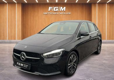 Mercedes-Benz B 180, 2025