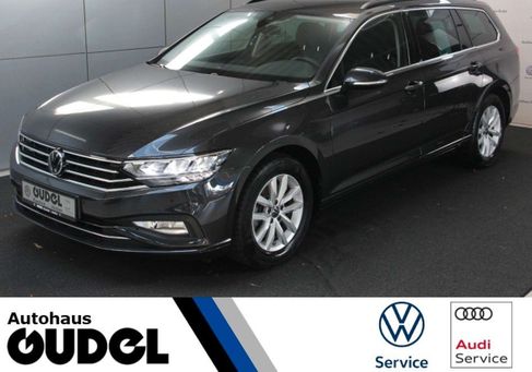 Volkswagen Passat Variant, 2023