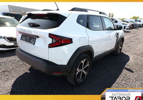 Dacia Duster, 2024 3