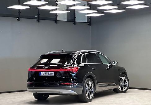 Audi e-tron, 2021