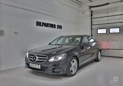 Mercedes-Benz E 220, 2015