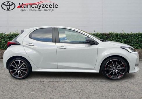 Toyota Yaris, 2023