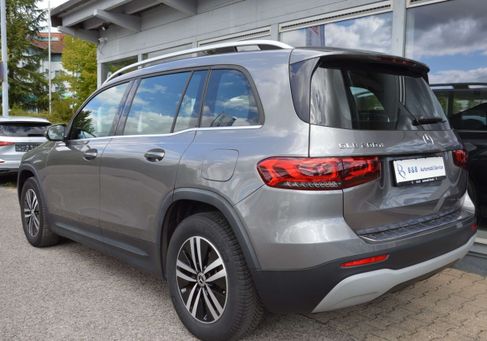 Mercedes-Benz GLB 200, 2020 3
