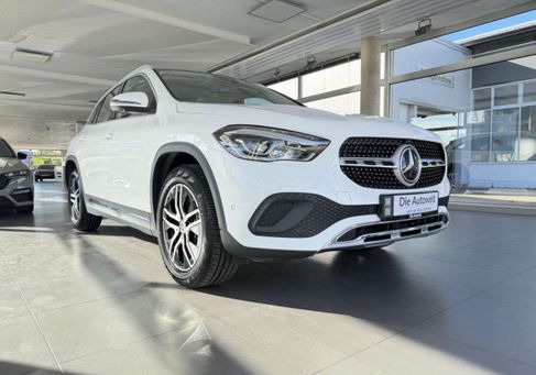 Mercedes-Benz GLA 250, 2022 2