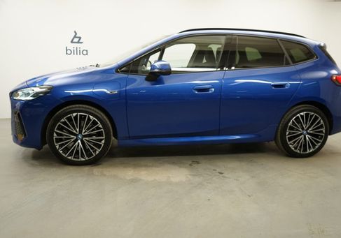 BMW 230, 2023