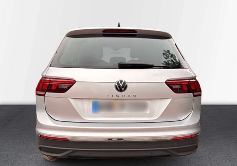 Volkswagen Tiguan, 2021 3