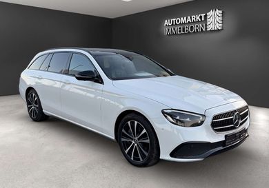 Mercedes-Benz E 300, 2022