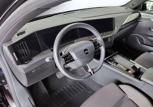 Opel Astra, 2025